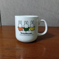 ミッフィー　食器類の画像