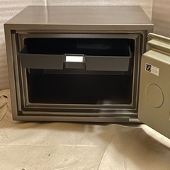 コクヨの金庫の画像