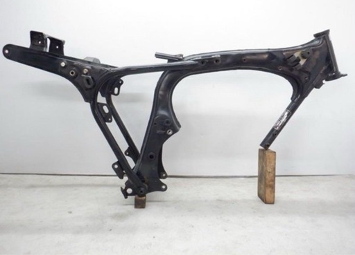 cb400n.cb400t フレーム‼️今日引き取ってくれる方2万‼️‼️