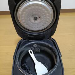 炊飯器 アイリスオーヤマ 5.5合の画像