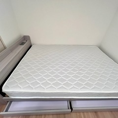 収納付きダブル
ベッド の画像