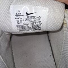 NIKE　KIDS　21.5センチの画像