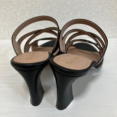 COLE HAAN レディースサンダルの画像