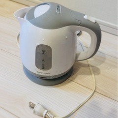 電気ポットの画像