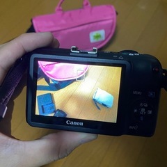 カメラ ミラーレス一眼の画像