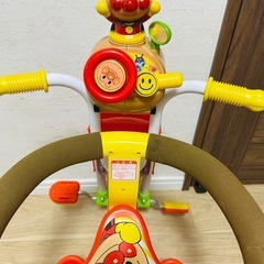 アンパンマン　押し手&荷物入れ付き三輪車の画像