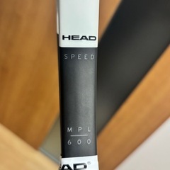 HEAD硬式テニスラケットの画像