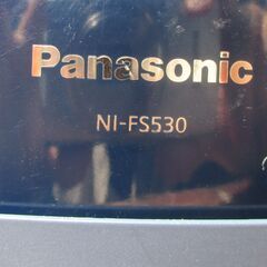☆パナソニック Panasonic NI-FS530 衣類スチーマー スチームアイロン◆ハンガーにかけたまま、シワ&ニオイ取りの画像