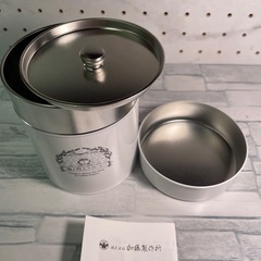 ☆新品未使用☆ 加藤製作所 海の向こうコーヒー オリジナル缶 の画像