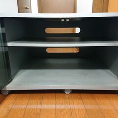 テレビ台の画像