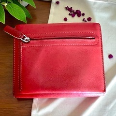 ロエベ　LOEWE 赤茶　レザー 二つ折り財布　トライフォード　ウイメンズの画像