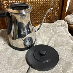 電気ポット　の画像