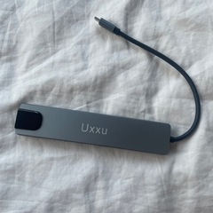 
未使用8ポートのUSBハブ、HDMI出力は4k カードリーダーの画像