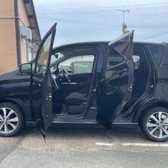 低走行9万キロ台☆アラウンドビューモニター付き！月々1万円〜分割払い可❗️ 車検2年付き！【名義変更代込み】大人気☆日産 デイズ☆Bluetooth対応ナビ付き☆走行中DVD見れます☆ステアリングスイッチ☆ETC☆バックカメラ☆ドラレコ付き☆スマートキー☆フルオートエアコン☆純正アルミ！そのまま乗って帰れます❗️の画像