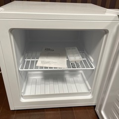 小型冷蔵庫の画像