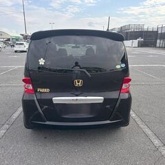 ホンダ フリード   2008  DBA - GB3 8人の画像