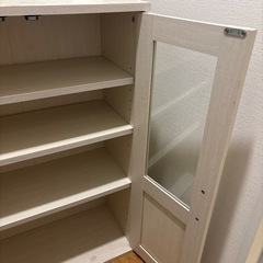 食器棚の画像