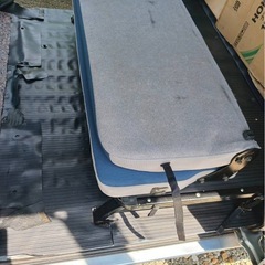 スバルサンバーバン純正リアシートの画像