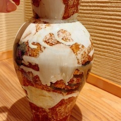 有田焼　光風作品　花柄の花びんの画像