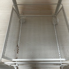 ニトリ スリムキッチンラック（幅26×奥行33×高さ80cm）／錆あり・引き取り限定の画像