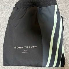LYFT 限定 TRACK PANTS Mサイズの画像