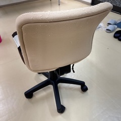 オフィスチェアの画像