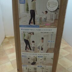 ベビー・子供用品買取販売キッズモール湘南/未使用KATOJI木製ベビーサークル/１７４X１７４ｃｍ/ドア付きの画像