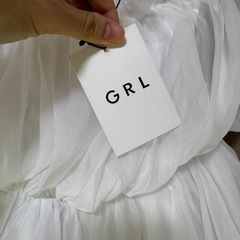 服3【新品タグ付き】GRL 2WAY オフショルブラウスの画像