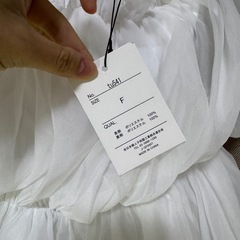 服3【新品タグ付き】GRL 2WAY オフショルブラウスの画像