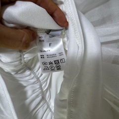 服3【新品タグ付き】GRL 2WAY オフショルブラウスの画像