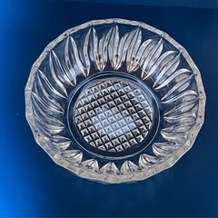 ガラスの食器セット一式　大皿、中皿、小皿　計11枚セットの画像