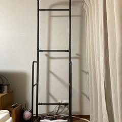 懸垂 懸垂マシン 懸垂器具 ぶら下がり健康器 チンニングスタンド けんすいマシーン 筋トレーニング
の画像