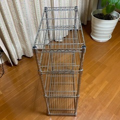 【引き取り先が決まりました】スチールラックの画像