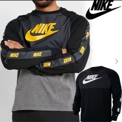 NIKE トレーナーの画像