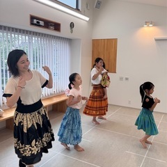 池下🌈フラダンス🌺お子さま連れ🆗大人クラス🌴親子クラス🧑‍🧑‍🧒はじめての方、経験者の方も大歓迎❣️の画像