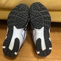 美品　ミズノ　野球シューズ（スパイクレス）の画像