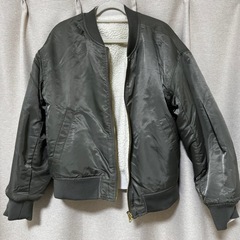 服10【リバーシブル！】MA-1　の画像