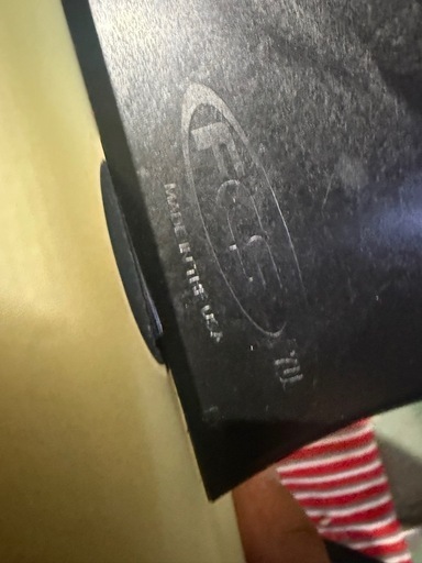 【良品】ショートボード 6’4 FCSトライフィン リーシュ ボードカバー付き