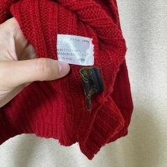 服16【差し色に！】レッド　ニットトップスの画像
