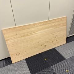 木材(スギ無垢集成材？) の画像