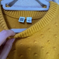 服23【差し色に！】ユニクロ　マスタード　ニットトップスの画像