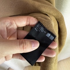 服24【ユニクロ】 ブラウンニットワンピースの画像