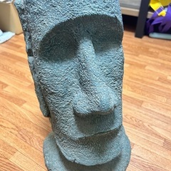 モアイをあしらったティッシュスタンドです。の画像