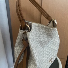 マイケルコースバックの画像