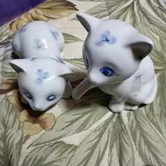 猫の陶器２個セット❢の画像