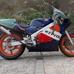 完全レストア済、NSR250 88 レプソルカラー　の画像