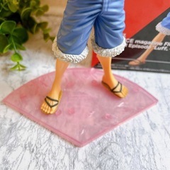 ONEPIECEルフィフィギュアの画像