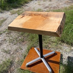 楓　一枚板　杢　テーブルの画像