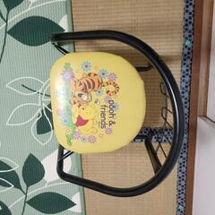 幼児用イス1 台の画像