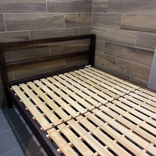 ★希少★無印　高級感ウォールナット　ダブルベッド　◎組立超簡単！定価49900円